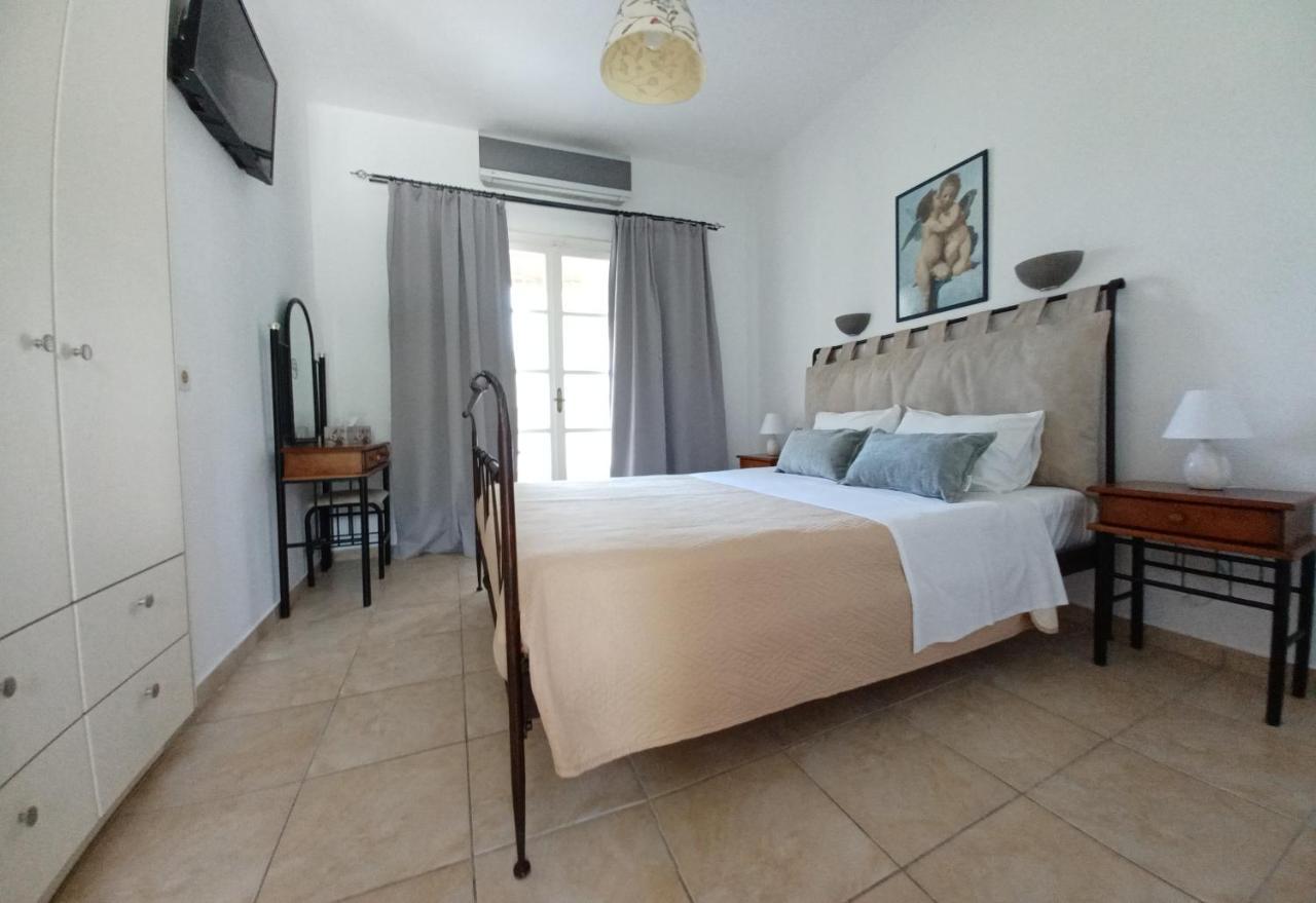 Babis Apartments & Studios Iremia Acharavi  Exterior photo